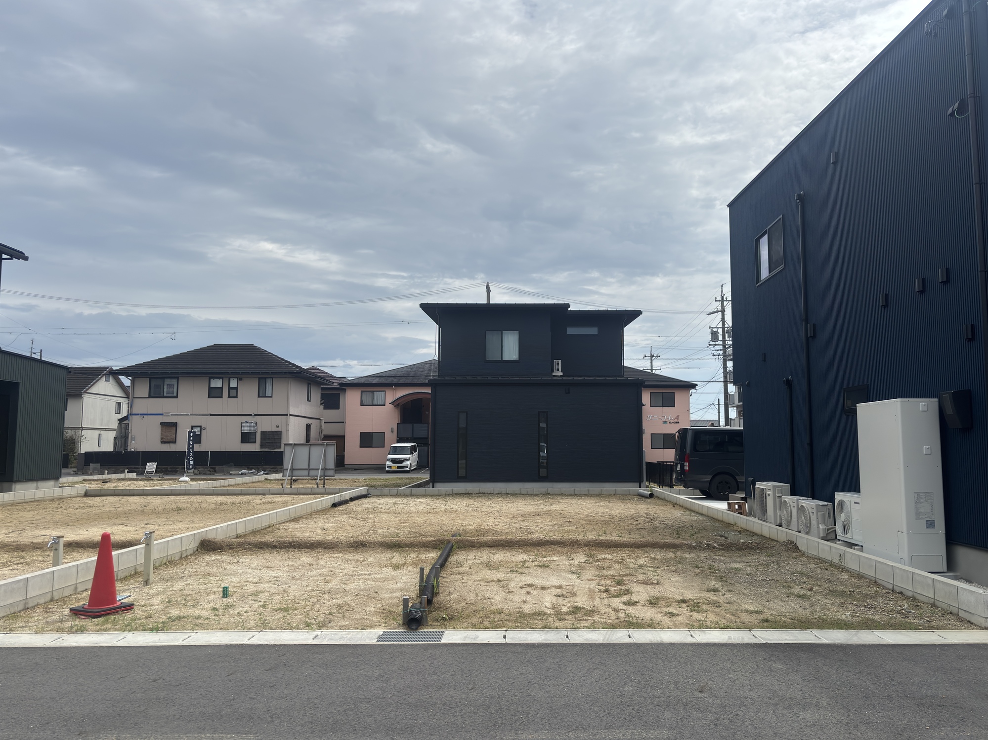 【No.5】140.10㎡(42.38坪)
整形地希望で価格を抑えたい方にオススメ!